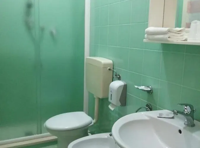 Antonietta & Coffee * تْشيزيناتيكو