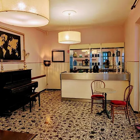 Antonietta & Coffee